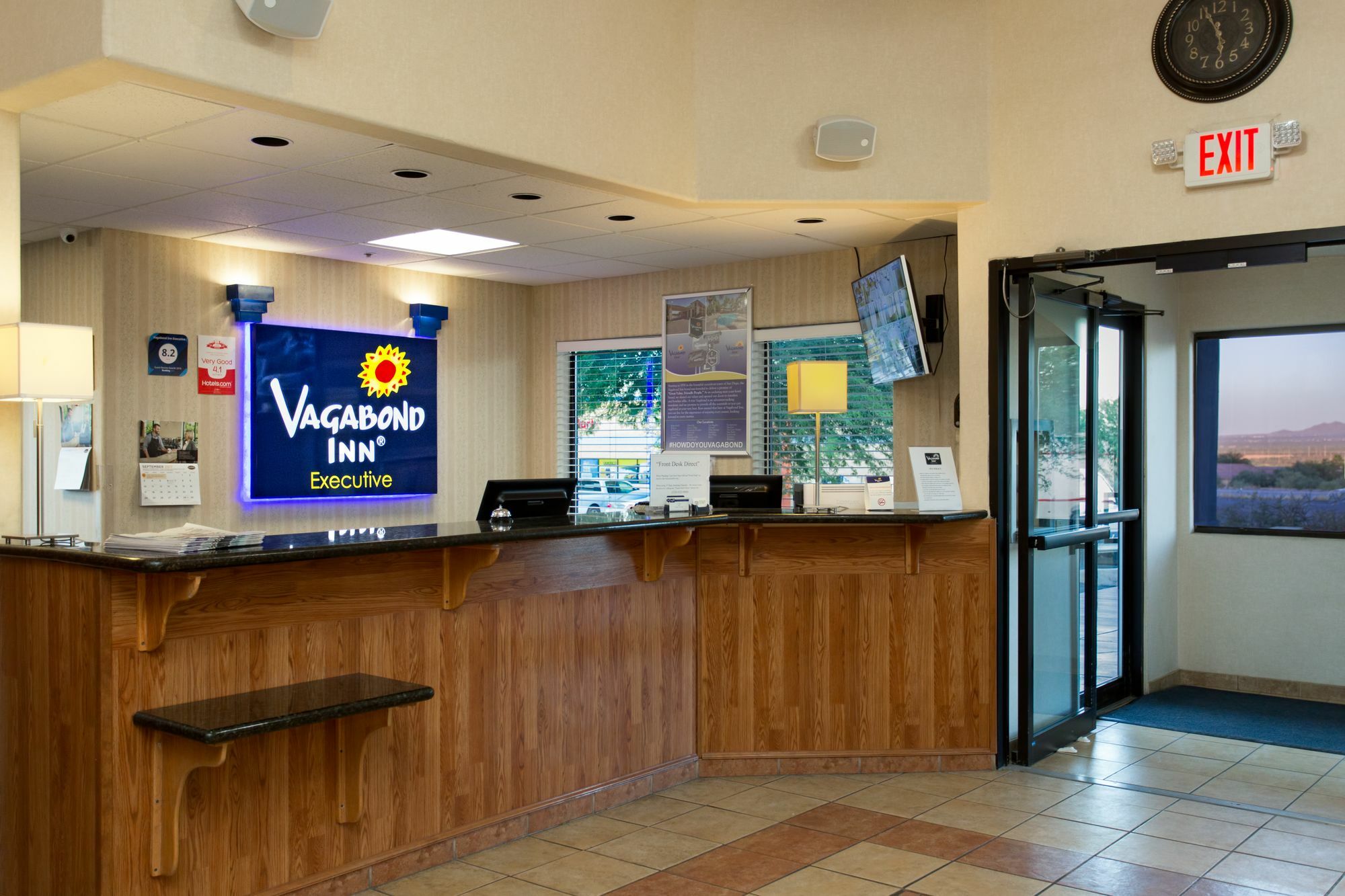 Vagabond Inn Executive Грин-Вэлли Экстерьер фото